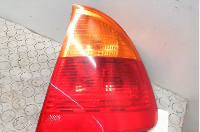 Feu arrière droit Bmw 3 Touring (E46) 318 i (1999-2001) occasion