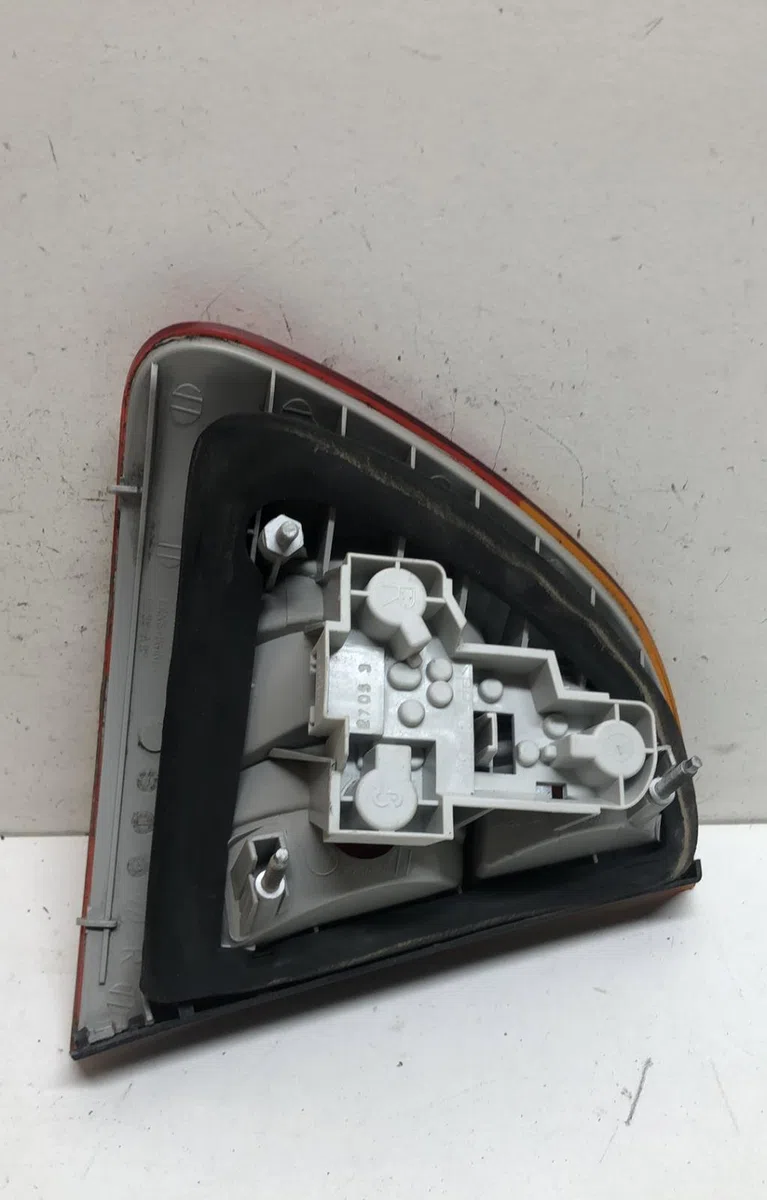 Feu arrière droit Bmw 3 Touring (E46) 320 d (2000-2001) occasion