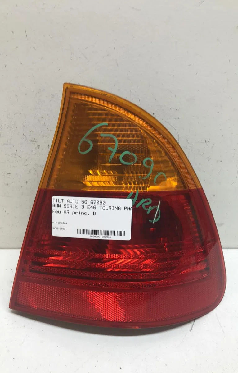 Feu arrière droit Bmw 3 Touring (E46) 320 d (2000-2001) occasion