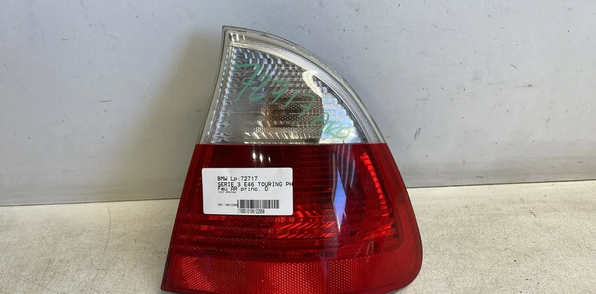 Feu arrière droit Bmw 3 Touring (E46) 330 d (1999-2005) occasion