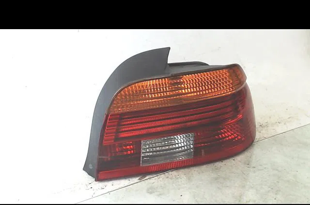 Feu arrière droit Bmw 5 (E39) 520 d (2000-2003) occasion