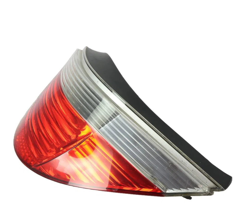 Feu arrière droit Bmw 5 (E60) 525 d (2004-2010) occasion