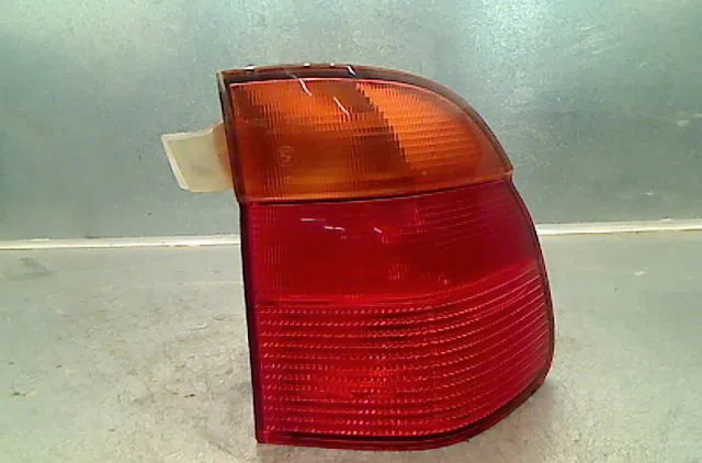 Feu arrière droit Bmw 5 Touring (E39) 525 tds (1997-2004) occasion