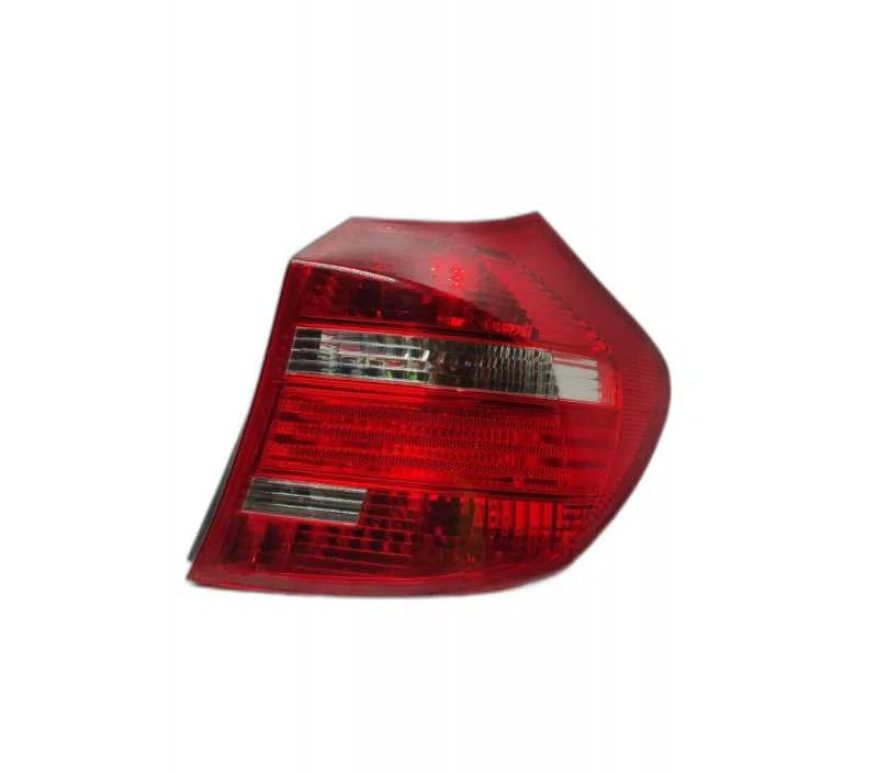 FEU ARRIERE DROIT BMW SERIE 1 (E81) 63217164956