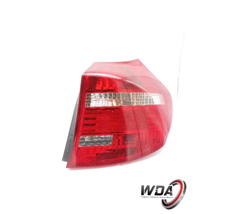 FEU ARRIERE DROIT BMW SERIE 1 I 63217164956