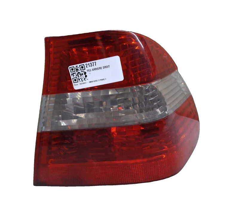 FEU ARRIERE DROIT BMW SERIE 3 63216946536