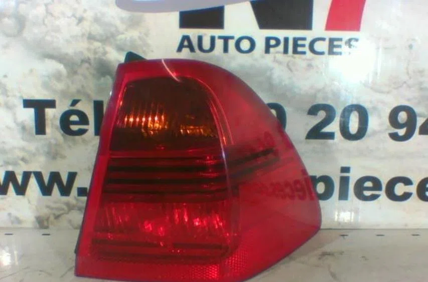 Feu arrière droit BMW SERIE 3 E91 TOURING PHASE 1 BREAK occasion