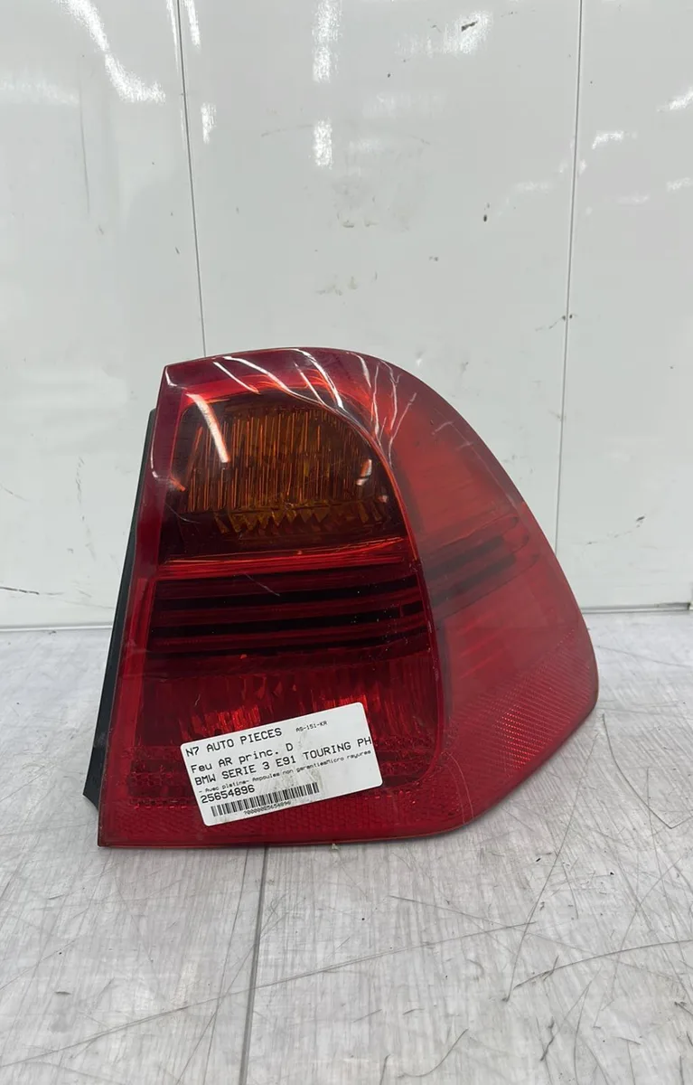 Feu arrière droit BMW SERIE 3 E91 TOURING PHASE 1 BREAK occasion