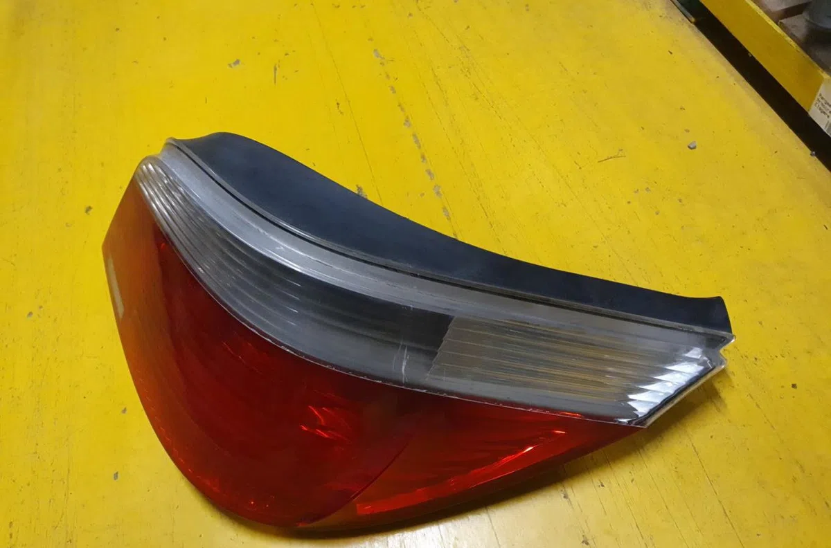 Feu arrière droit BMW SERIE 5 E61 TOURING PHASE 1 BREAK occasion
