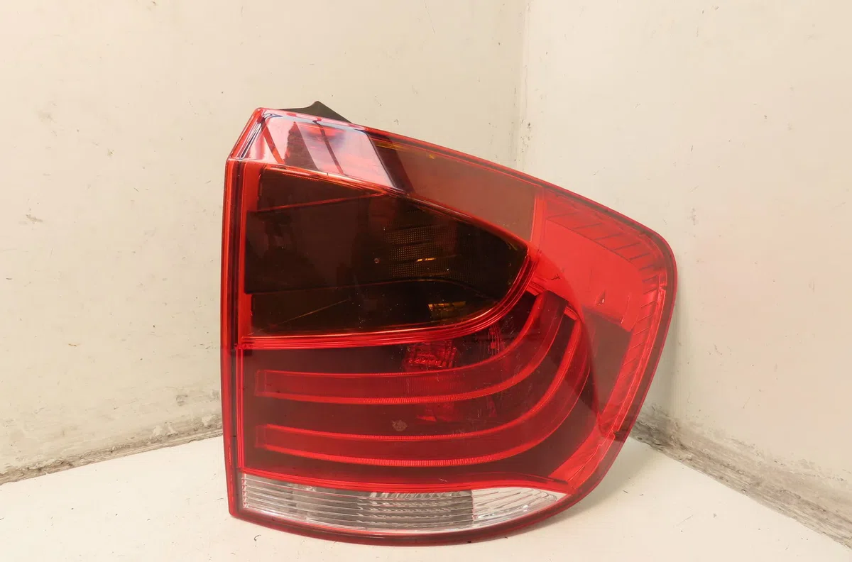 Feu arrière droit Bmw X1 (E84) Sdrive 18 d (2009-2015) occasion