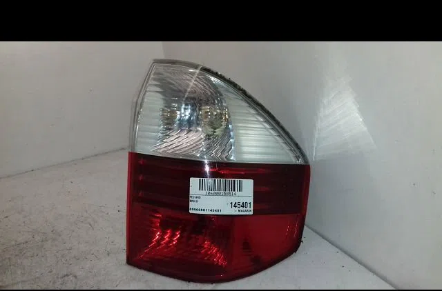 Feu arrière droit Bmw X3 (E83) 2.0 d (2004-2007) occasion