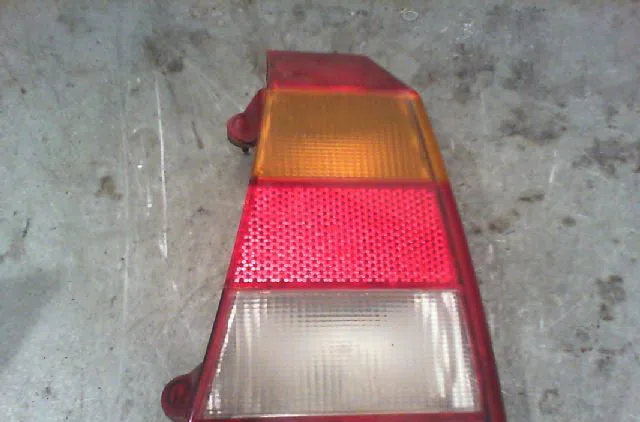 Feu arrière droit CITROEN AX 1990 occasion
