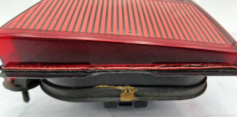 Feu arrière droit CITROEN AX PHASE 2 occasion