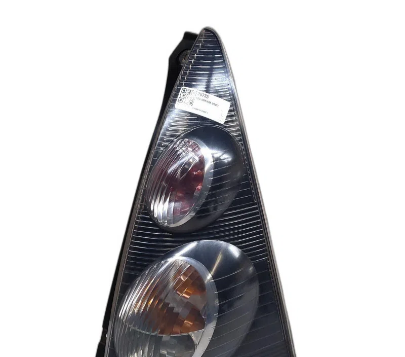 FEU ARRIERE DROIT CITROEN C1 00006351X8