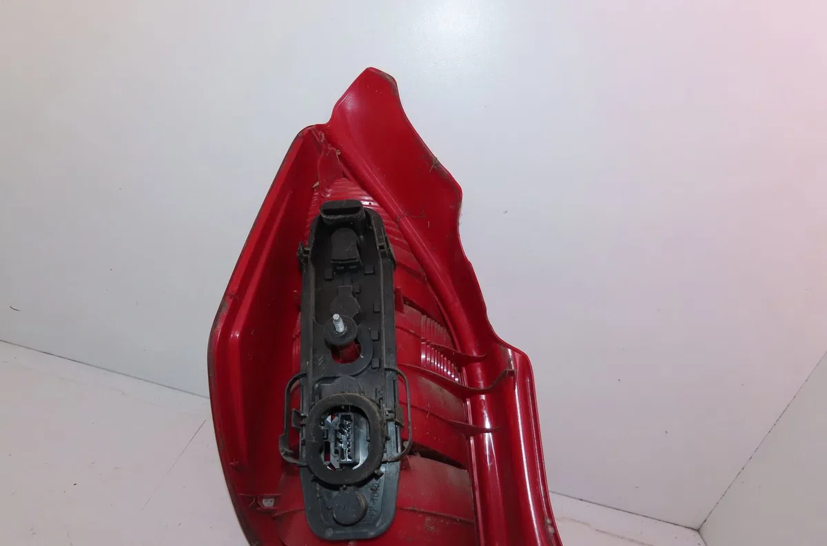 Feu arrière droit Citroën C2 (JM_) 1.4 (2003-2009) 3 portes occasion