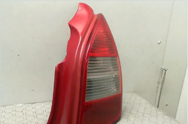 Feu arrière droit Citroën C2 (JM_) 1.4 (2003-2009) 3 portes occasion