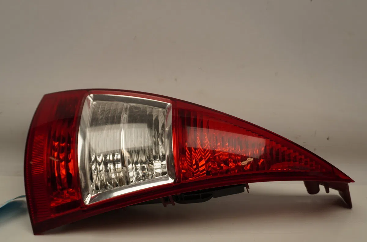 Feu arrière droit Citroen C3 I (FC_, FN_) 1.4 hdi (2003-2011) occasion