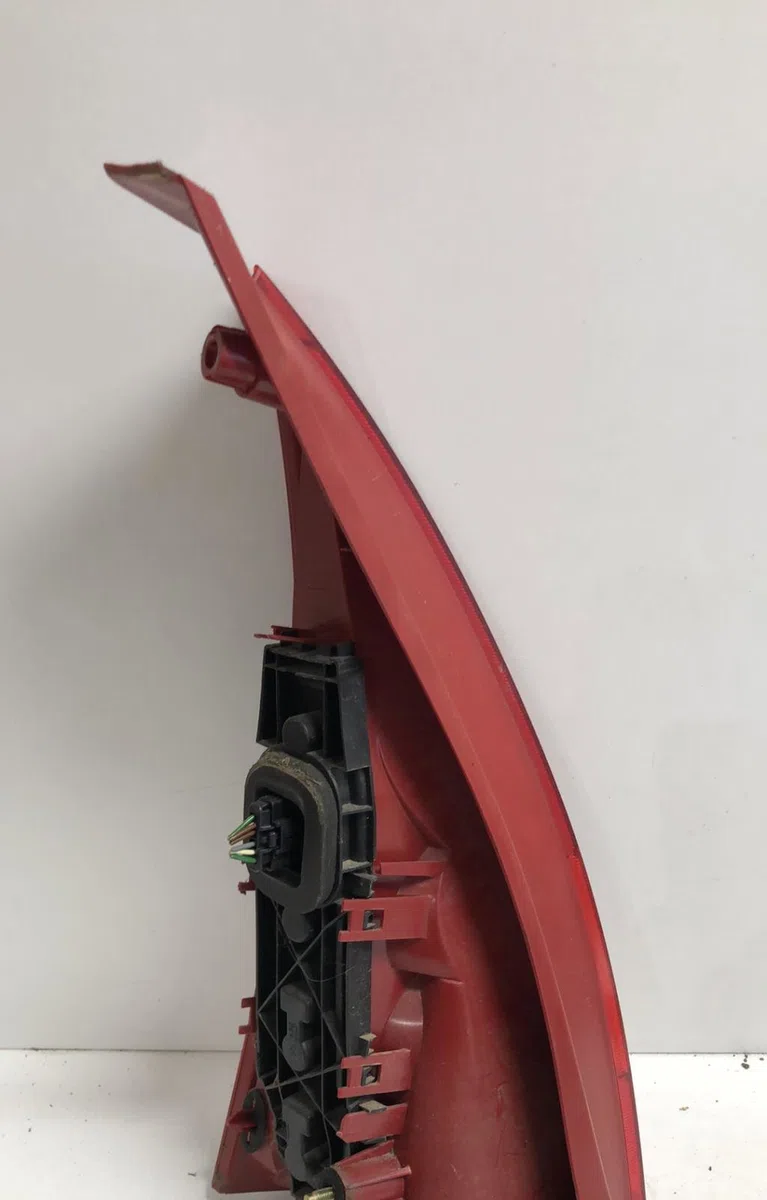 Feu arrière droit Citroen C3 I (FC_, FN_) 1.4 i (2002-2010) 5 portes occasion