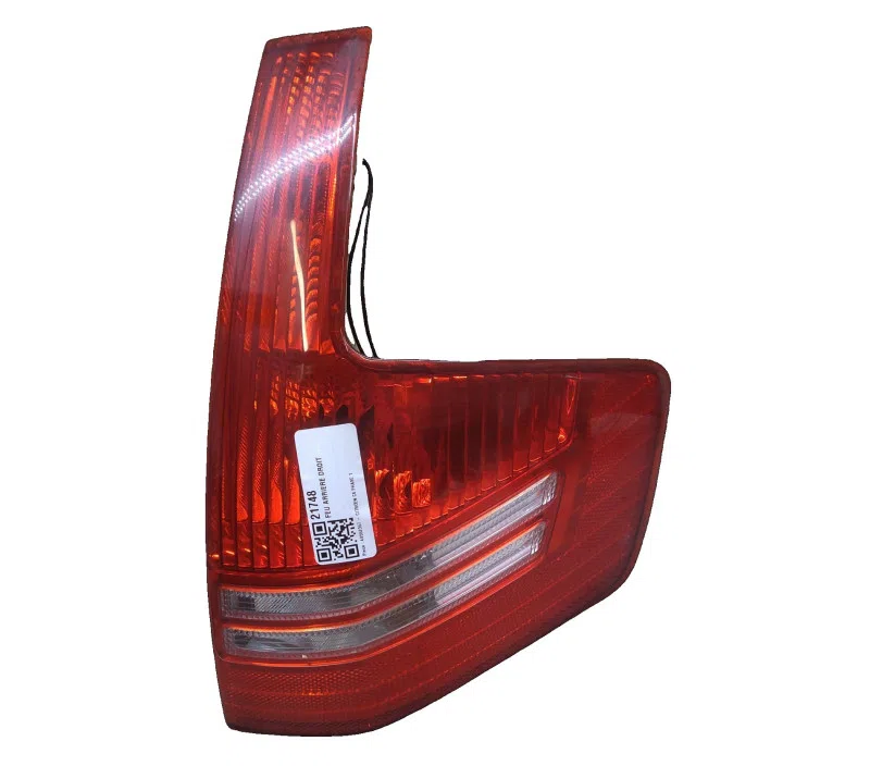 FEU ARRIERE DROIT CITROEN C4 00006351T8