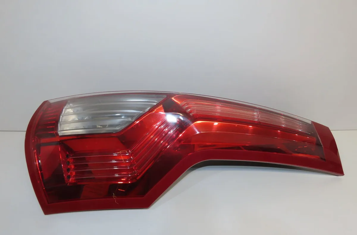 Feu arrière droit Citroen C4 GRAND PICASSO I (UA_) 1.6 hdi (2006-2011) 5 portes occasion