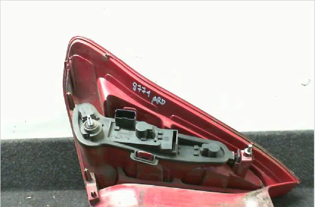 Feu arrière droit Citroen C4 I (LC_) 1.6 hdi (2004-2011) 5 portes occasion