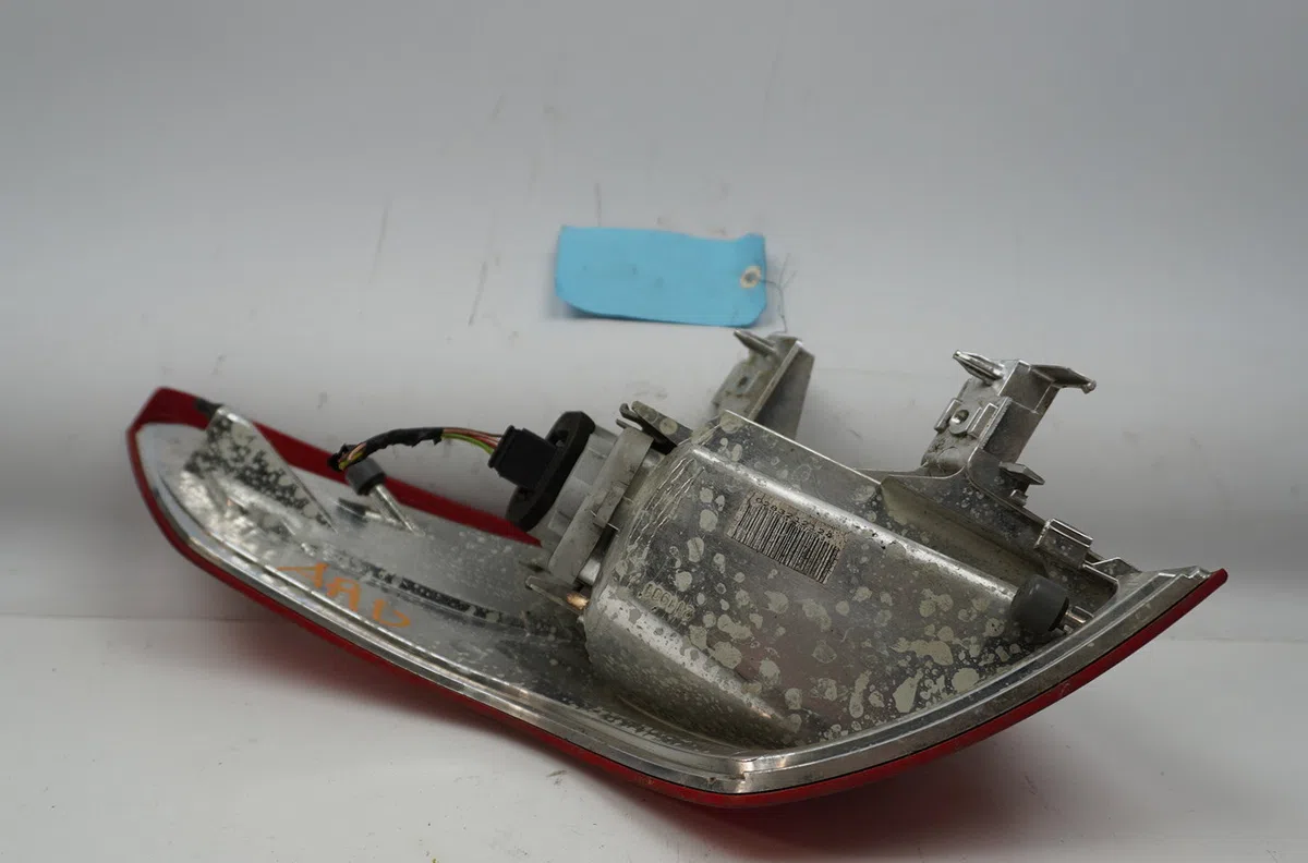 Feu arrière droit Citroen C4 PICASSO I Monospace (UD_) 1.6 hdi (2007-2013) 5 portes occasion
