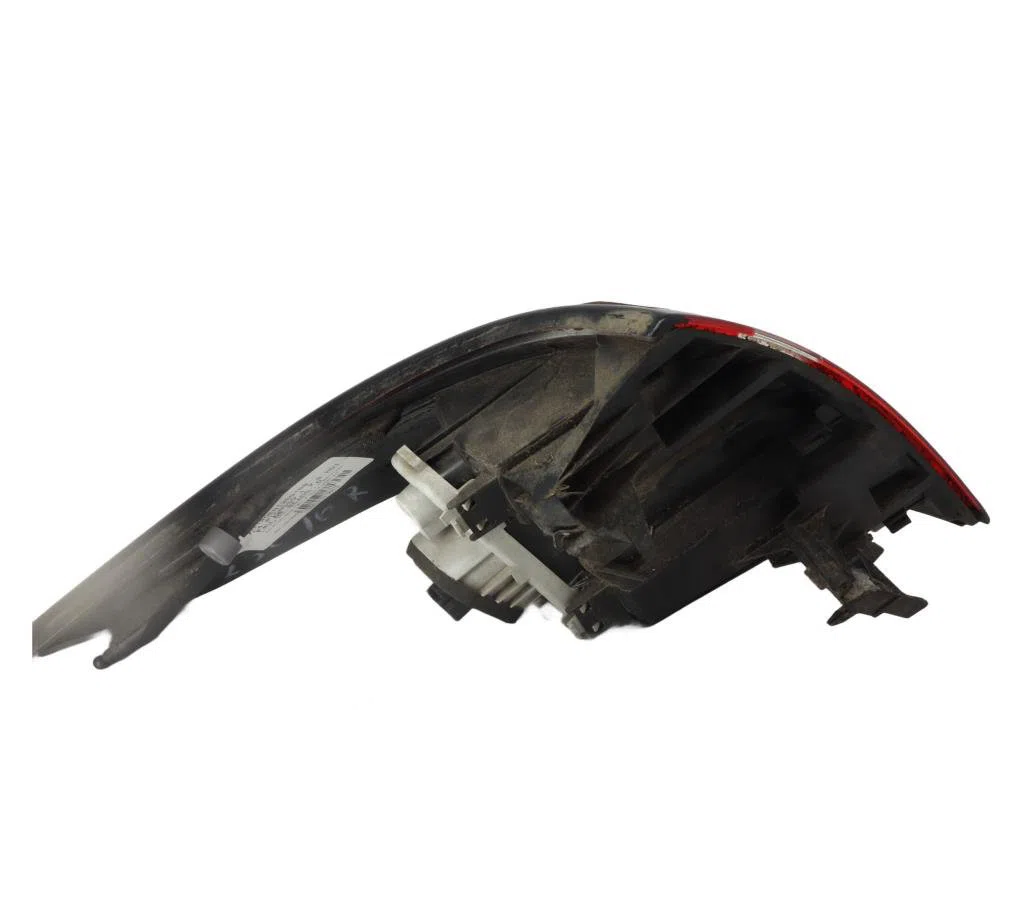 Feu arrière droit Citroen C4 PICASSO I Monospace (UD_) 2.0 hdi 150 (2009-2013) 5 portes occasion