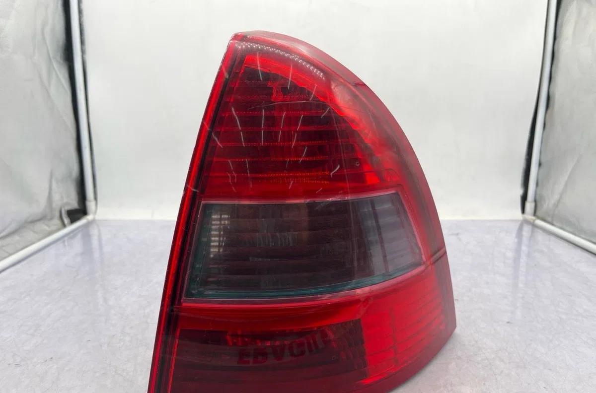 Feu arrière droit CITROEN C5 1 PHASE 2 occasion