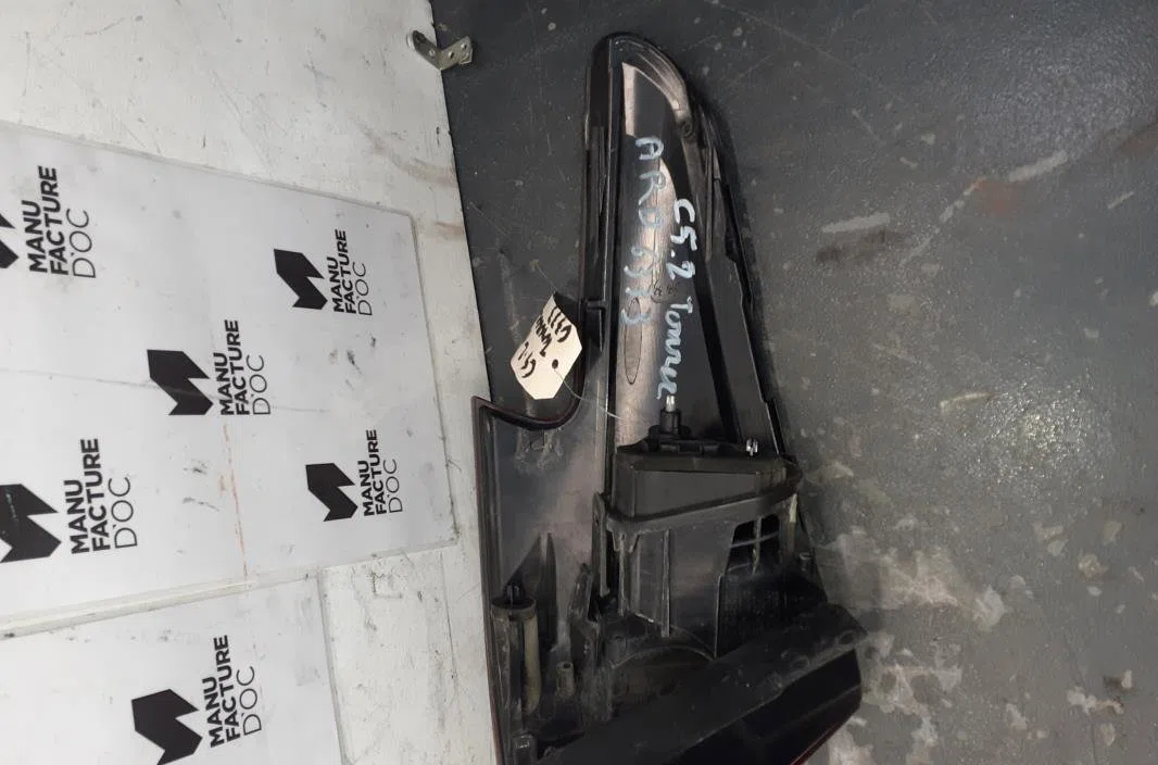 Feu arrière droit Citroen C5 III Break (RW_) 2.2 hdi 200 (2010) occasion