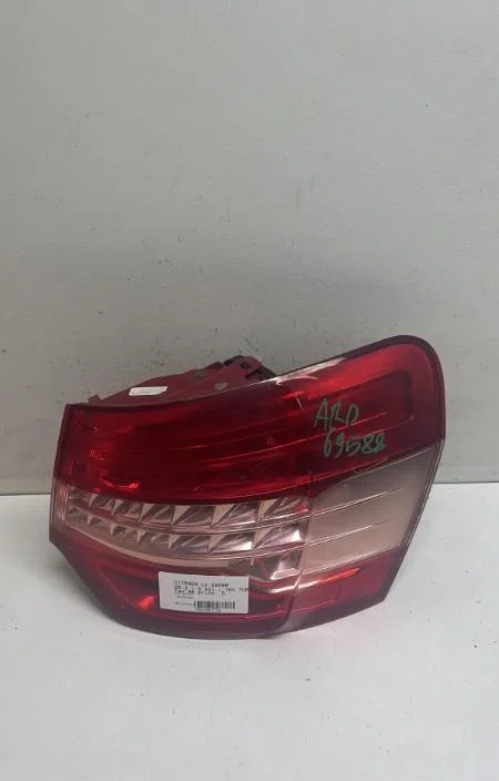 Feu arrière droit Citroen C5 III (RD_) 1.6 hdi 110 (2008) occasion