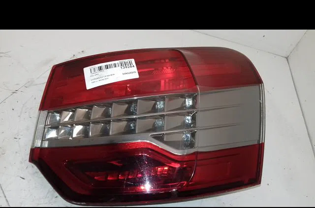 Feu arrière droit Citroën C5 III (RD_) 1.6 hdi 115 (2012) occasion