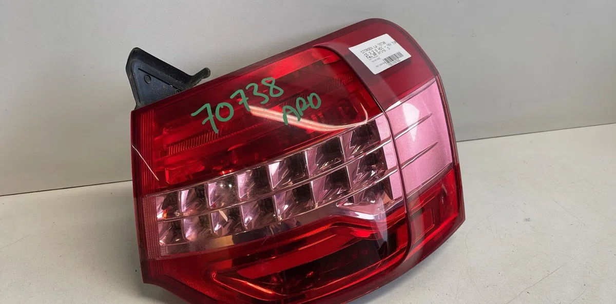 Feu arrière droit Citroen C5 III (RD_) 2.0 hdi (rdrhda) (2008) occasion