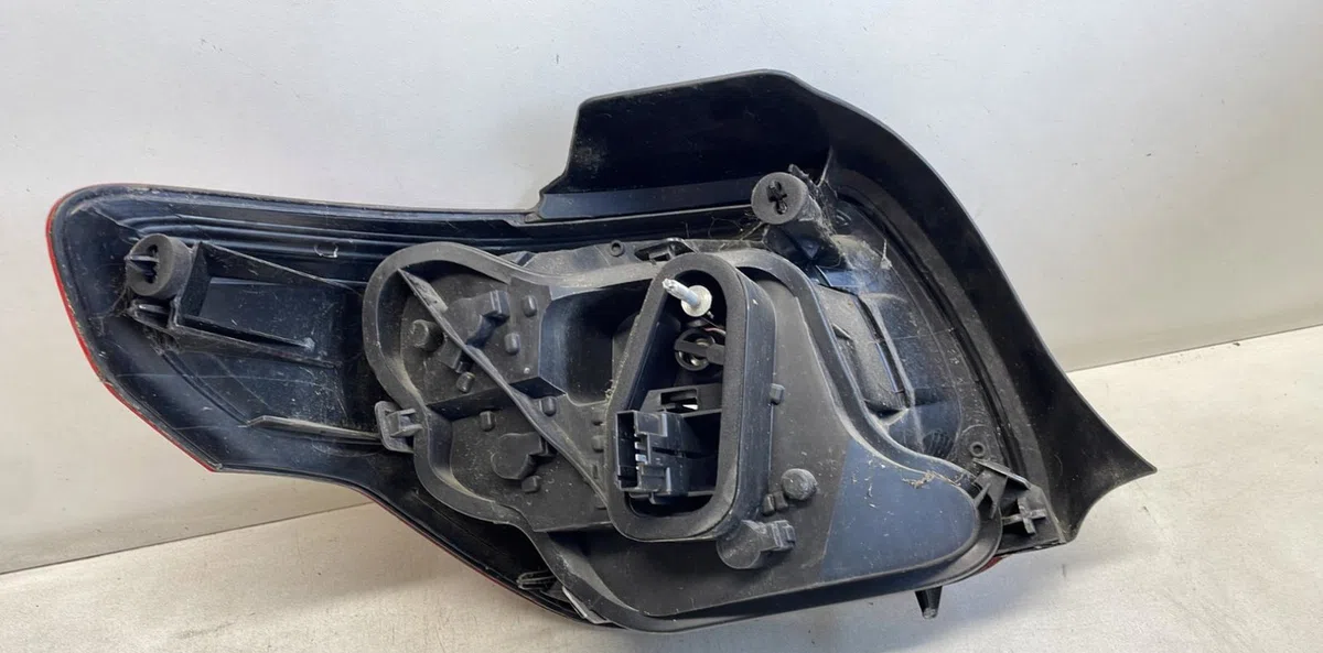 Feu arrière droit Citroen DS3 (SA_) 1.2 vti 82 (2013-2015) occasion