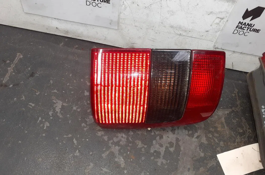 Feu arrière droit Citroen EVASION Monospace (22, U6) 2.0 (1994-2002) occasion