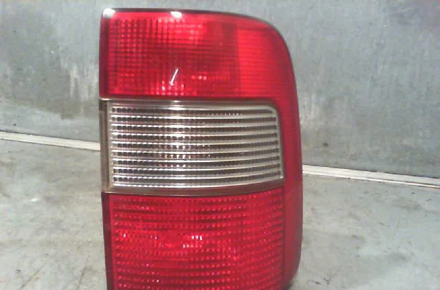 Feu arrière droit CITROEN EVASION Phase 1 07-1994--09-2002 occasion