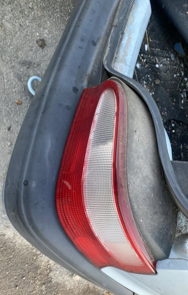 Feu arrière droit CITROEN SAXO PHASE 2 occasion