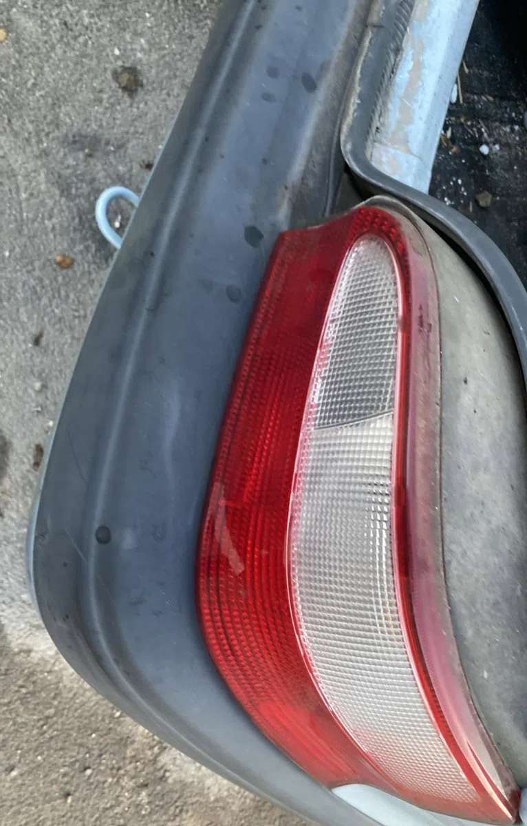 Feu arrière droit CITROEN SAXO PHASE 2 occasion