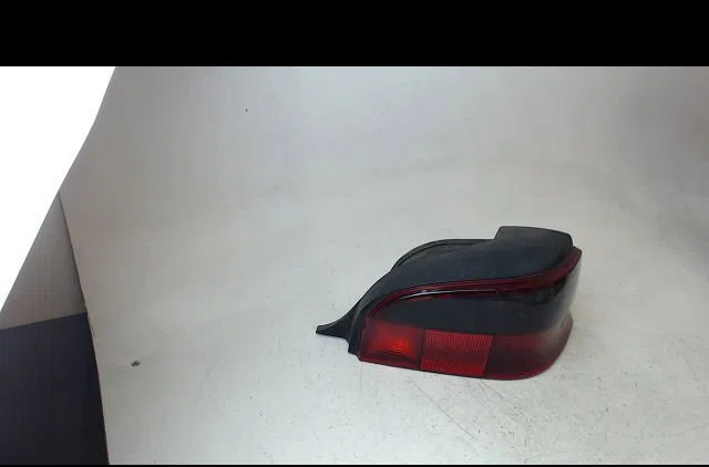 Feu arrière droit Citroën SAXO (S0, S1) 1.0 x (1996-1998) occasion