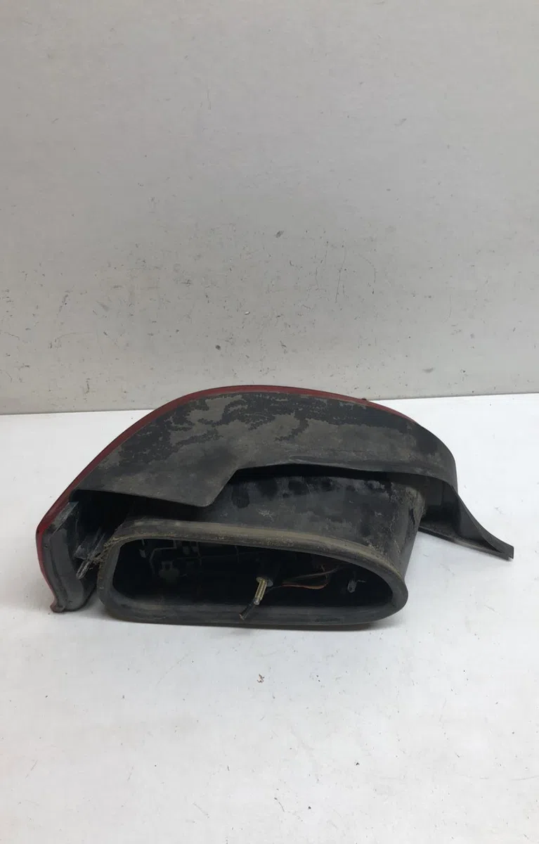 Feu arrière droit Citroen SAXO (S0, S1) 1.6 vtl, vtr (1996-2003) occasion
