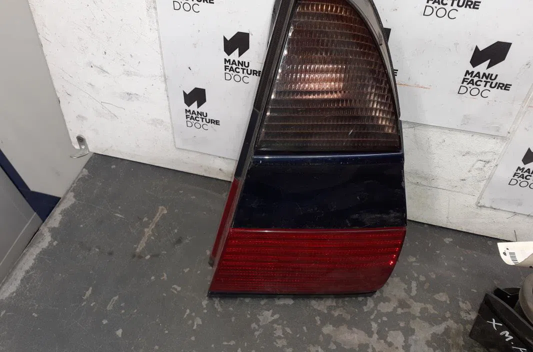 Feu arrière droit Citroen XM (Y4) 2.0 i 16v (1994-2000) occasion