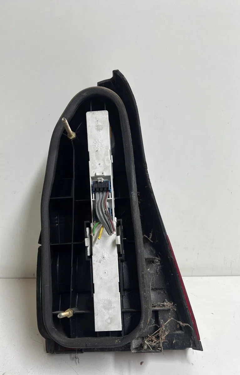Feu arrière droit Citroen XM (Y4) 2.0 i 16v (1994-2000) occasion
