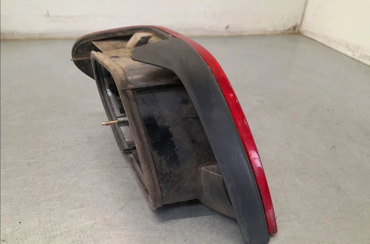 Feu arrière droit Citroen XSARA Coupé (N0) 1.6 16v (2000-2005) occasion