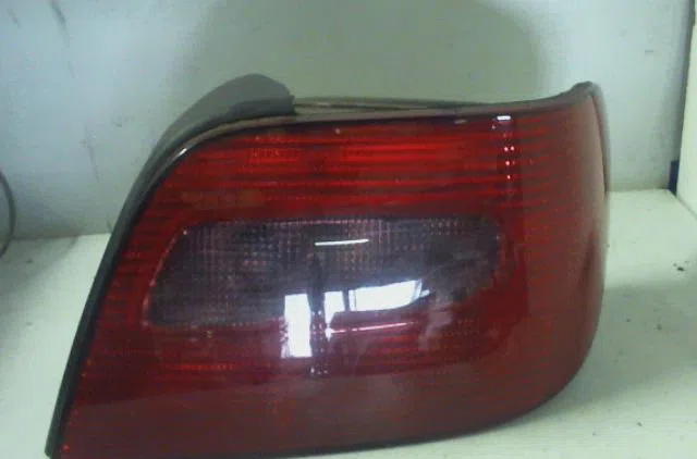 Feu arrière droit CITROEN XSARA occasion