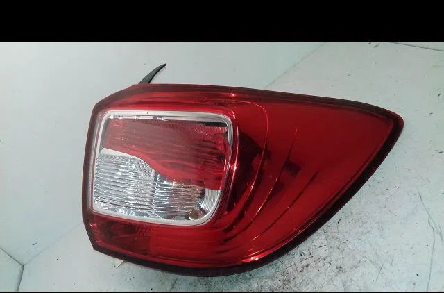Feu arrière droit Dacia LOGAN II 1.2 (2012) occasion