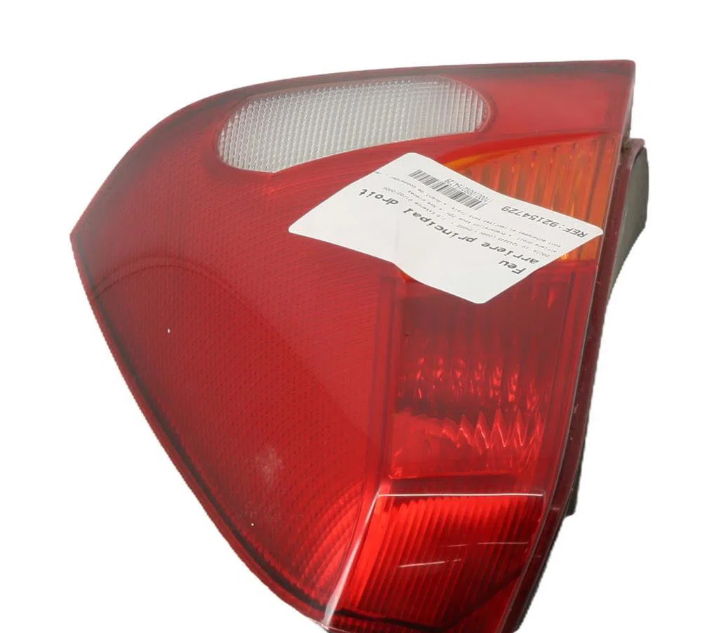 Feu arrière droit Dacia LOGAN (LS_) 1.6 (lsob, lsod, lsof, lsoh) (2004) occasion