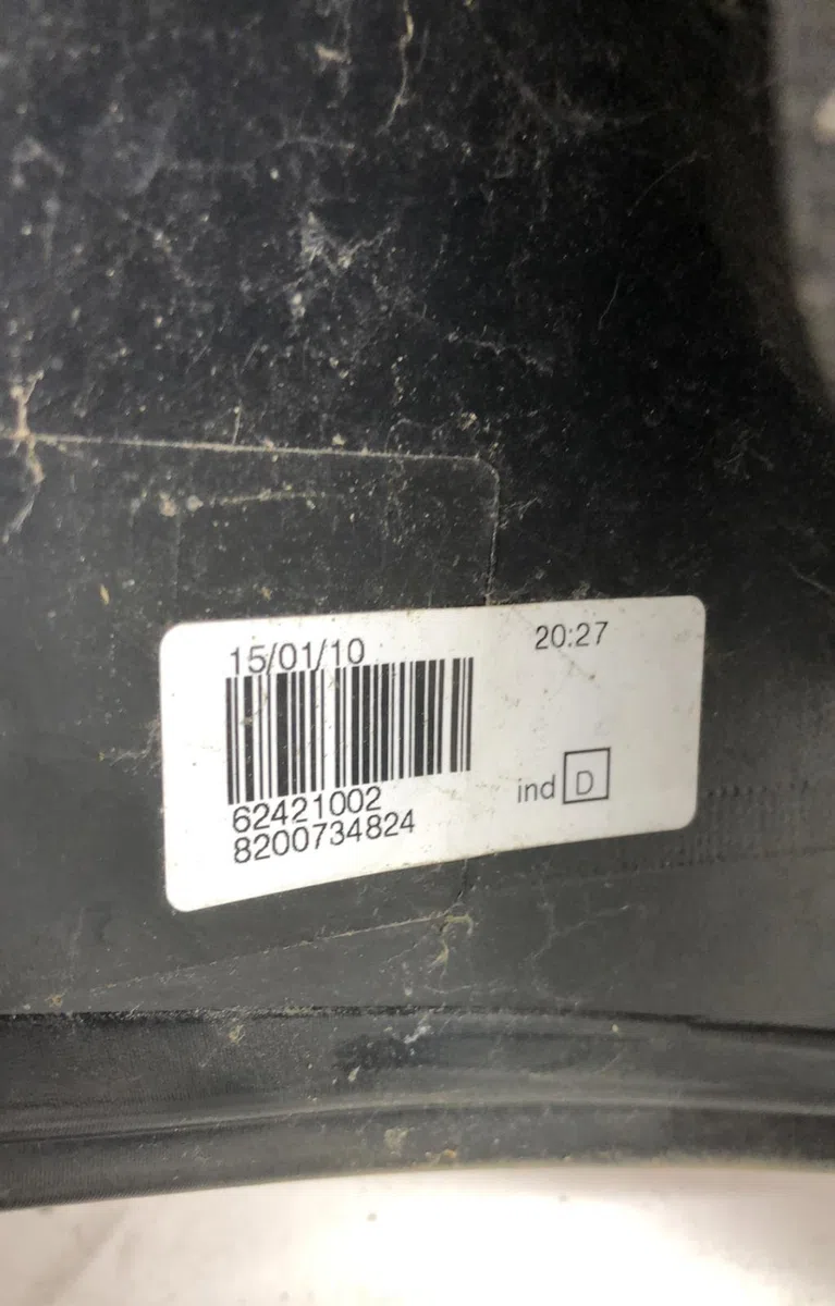 Feu arrière droit Dacia SANDERO 1.5 dci (2010) occasion
