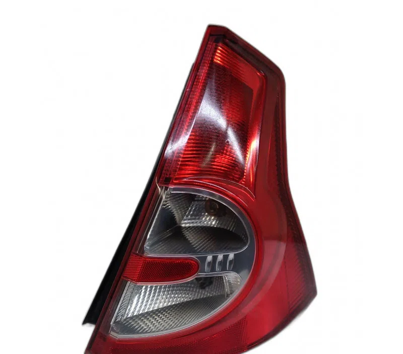 FEU ARRIERE DROIT DACIA SANDERO 6001551383
