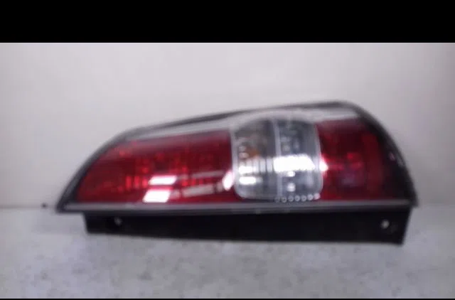 Feu arrière droit Daihatsu SIRION (M3_) 1.0 (2005-2013) occasion