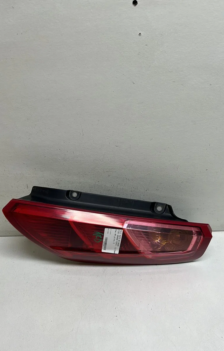Feu arrière droit Fiat GRANDE PUNTO (199_) 1.2 (2005) occasion