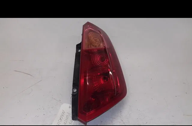 Feu arrière droit Fiat GRANDE PUNTO (199_) 1.2 (2005) occasion